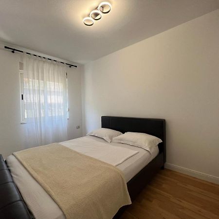 Appartamento Lana Studio Tirana Esterno foto