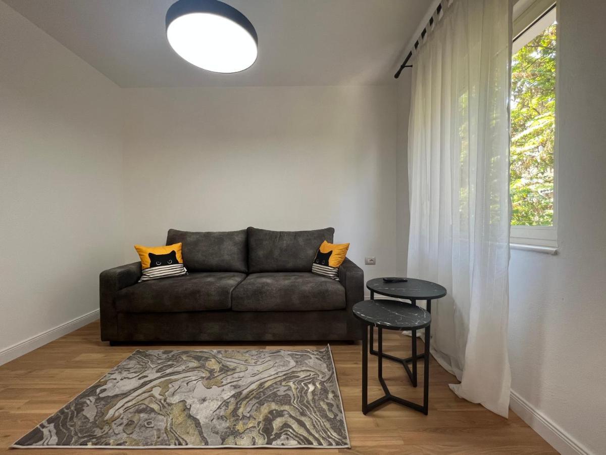 Appartamento Lana Studio Tirana Esterno foto